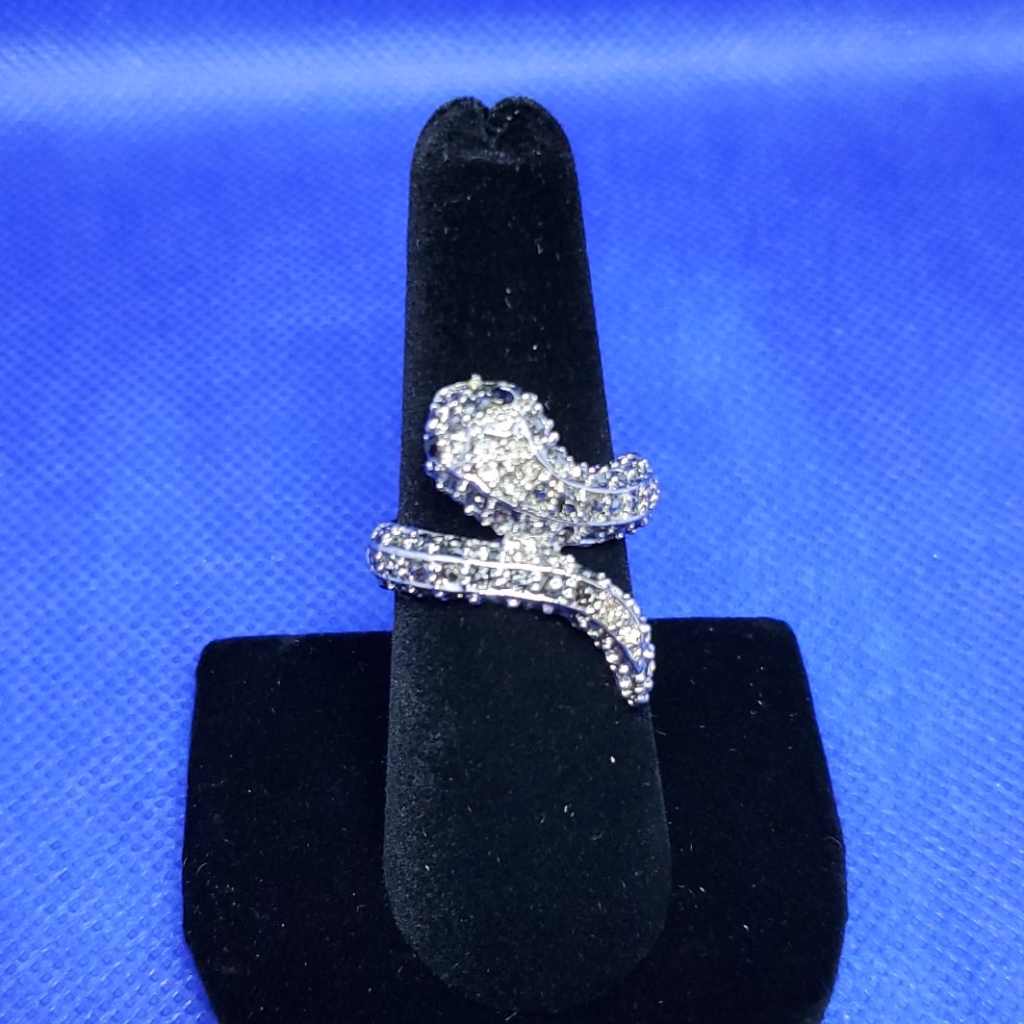 Silvertone Snake Ring